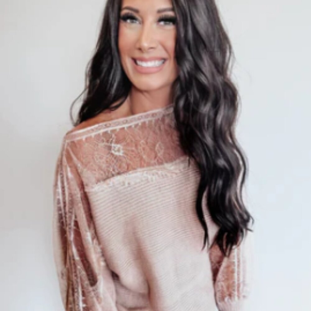 Lace Whisper Pullover Size Small NWT